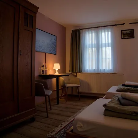 Alandblick Farm stay *