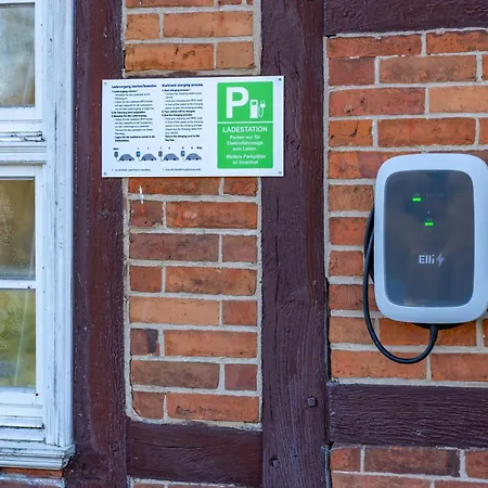 Alandblick مزرعة للإقامة Wanzer